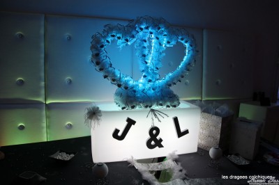presentoir à dragee lumineux coeur entrelacé